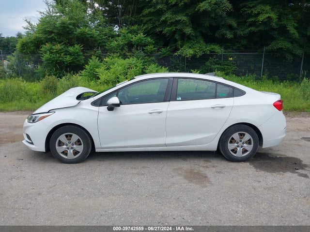 Chevrolet Cruze Ls Auto 2017 1G1BC5SM5H7242775 Image 12