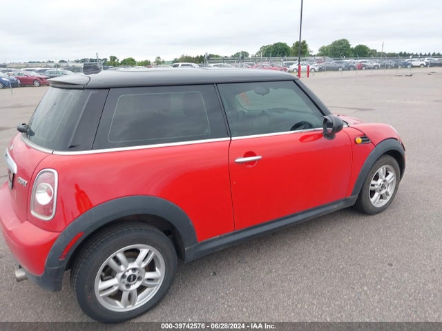 2013 MINI HARDTOP WMWSU3C58DT374556 Photo 3