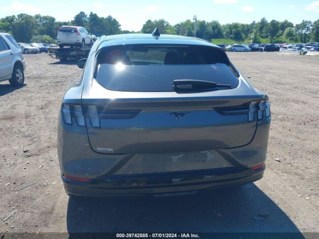 3FMTK3SU0PMA07011 Ford Mustang Mach-e Premium
