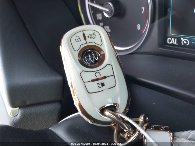 5GAERBKW5KJ171267 Buick Enclave Fwd Essence