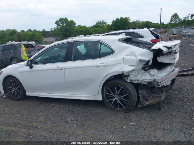 Toyota CAMRY SE 2022 4T1G11AK9NU668084 Image 14