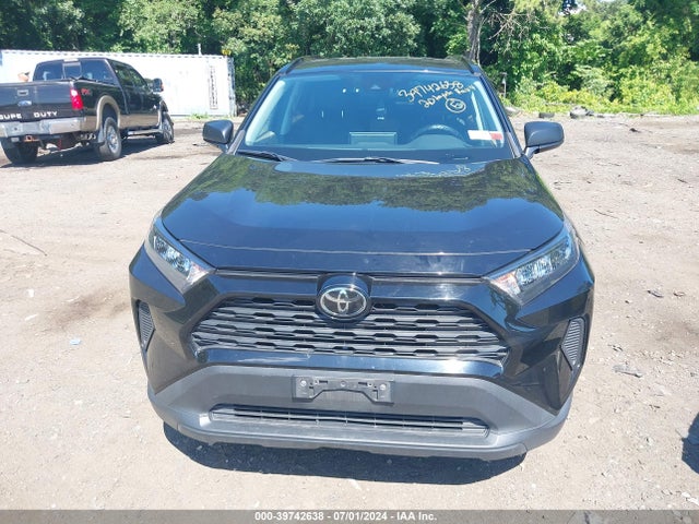 Toyota RAV4 LE 2020 2T3F1RFV3LW116663 Image 6
