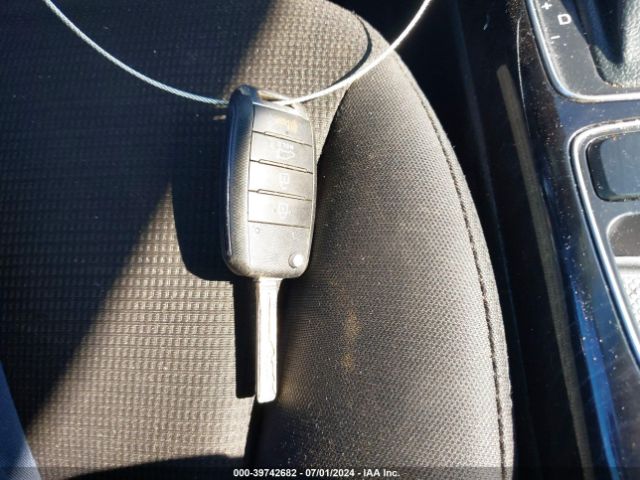 5XYKTCA66EG476064 KIA SORENTO LX