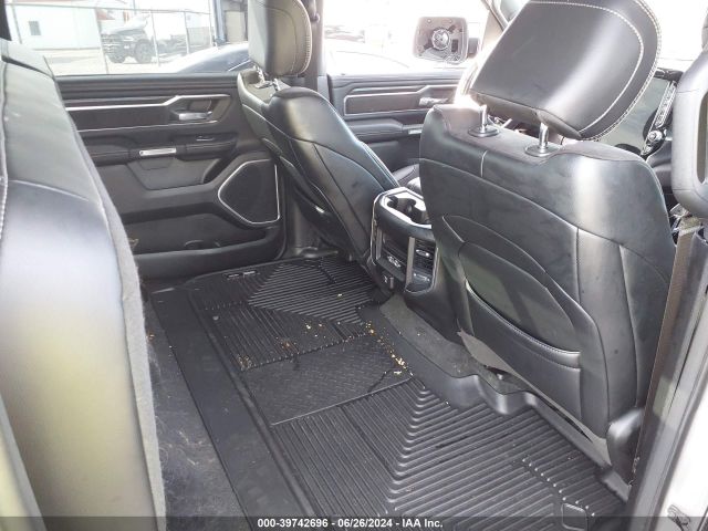 1C6RREJTXPN654558 RAM 1500 Laramie  4x2 5'7 Box