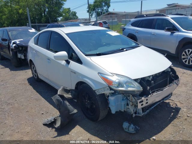 JTDKN3DU6F1913759 Toyota Prius Four