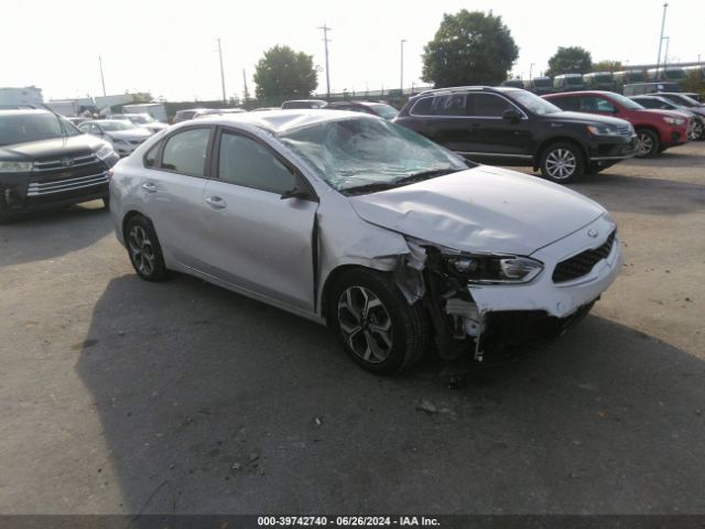 3KPF24AD3LE251894 KIA Forte Lxs