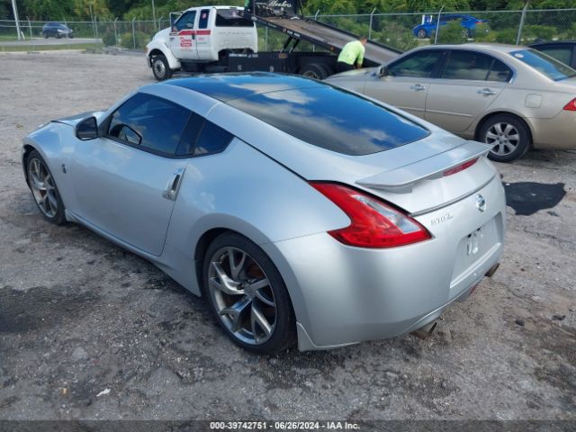 2016 NISSAN 370Z JN1AZ4EH9GM930341 Photo 2