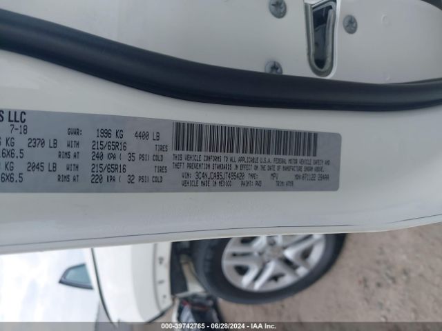 3C4NJCAB5JT495420 Jeep Compass Sport Fwd