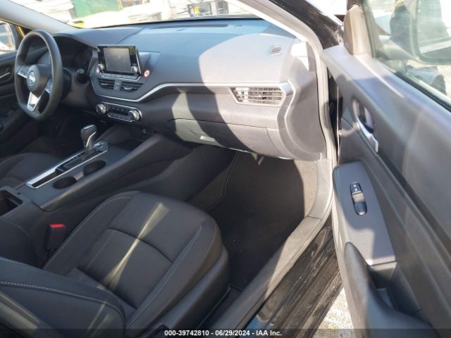 1N4BL4BV6NN330838 Nissan Altima S Fwd