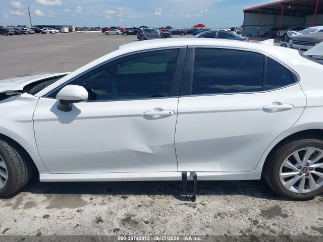 Toyota CAMRY LE 2023 4T1C11AK3PU818384 Image 14