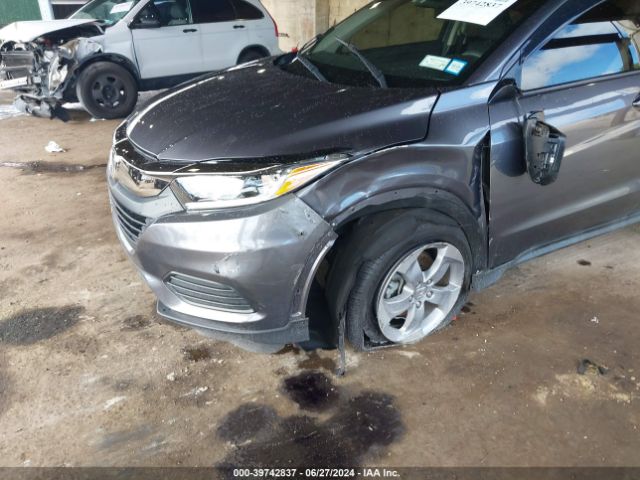 3CZRU6H35KG718312 Honda HR-V LX