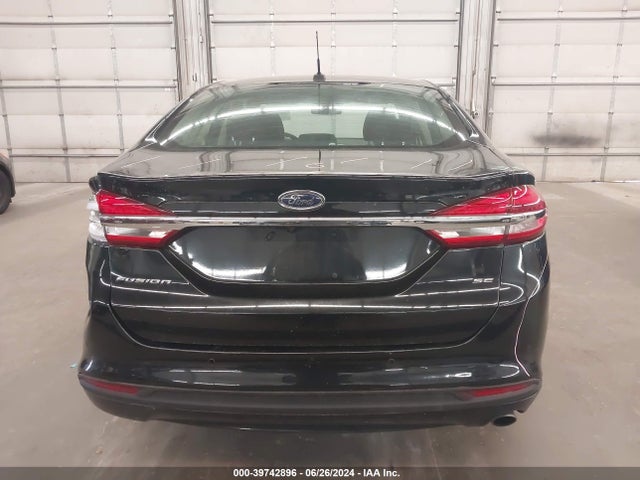 3FA6P0H7XJR257603 Ford FUSION SE