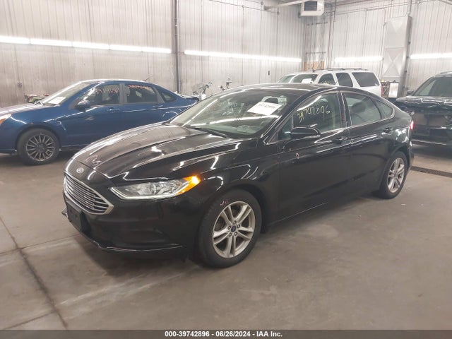 3FA6P0H7XJR257603 Ford FUSION SE