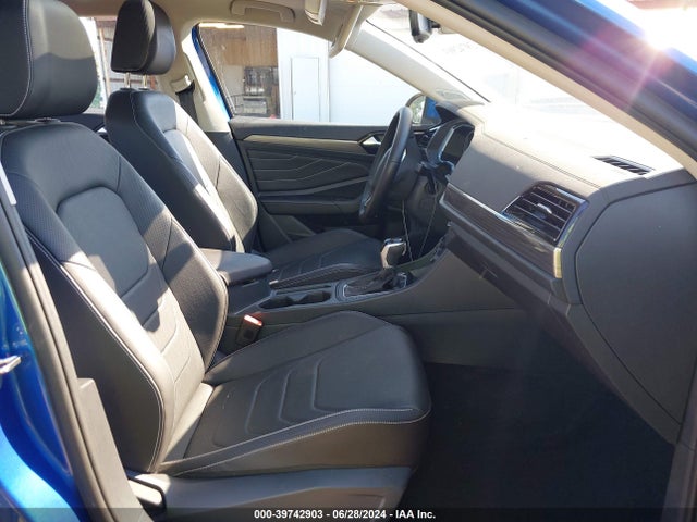 3VWGM7BU3PM040279 Volkswagen Jetta 1.5t Sel