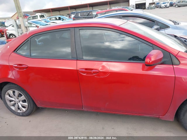 Toyota COROLLA LE 2018 5YFBURHE5JP768243 Image 13