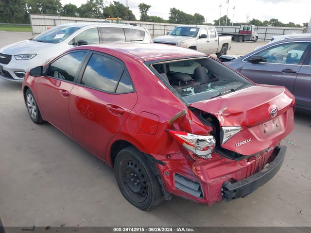 Toyota COROLLA LE 2018 5YFBURHE5JP768243 Image 3