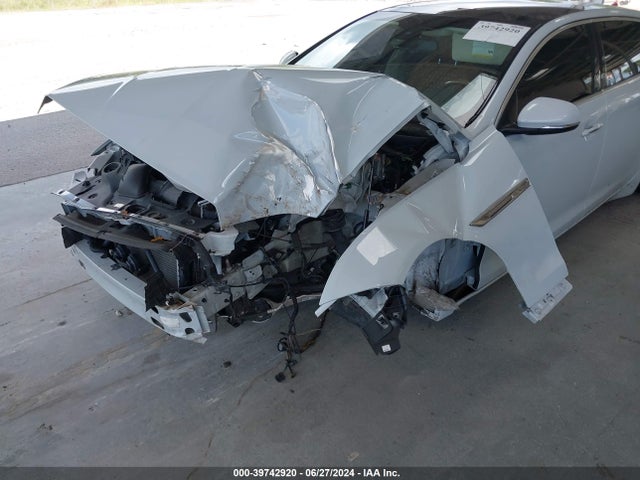 2016 JAGUAR XJ SAJWA2G79G8V99631 Photo 5