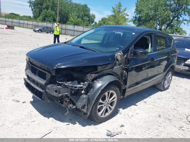 Ford ESCAPE SE 2017 1FMCU9GD0HUA37659 Image 2