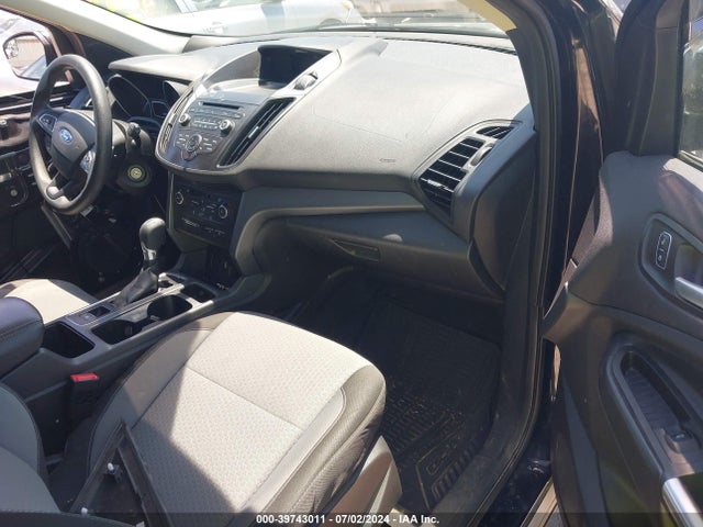 Ford ESCAPE SE 2017 1FMCU9GD0HUA37659 Image 5