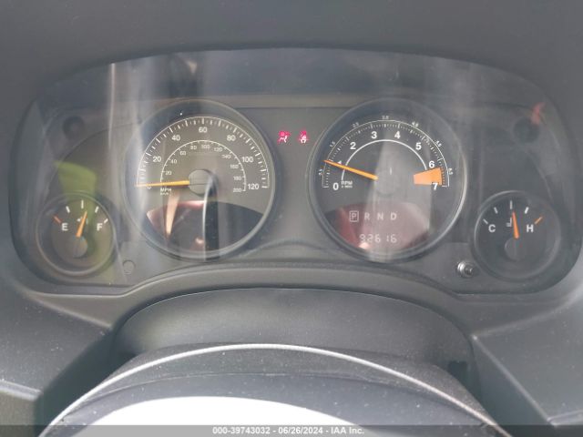 1C4NJRFB8FD258204 Jeep Patriot Latitude