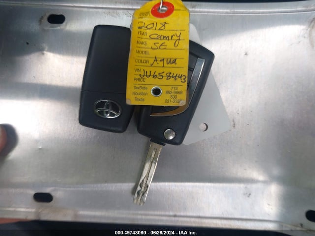 Toyota CAMRY SE 2018 4T1B11HK2JU658443 Image 11