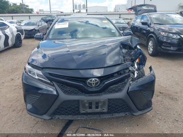 Toyota CAMRY SE 2018 4T1B11HK2JU658443 Image 12