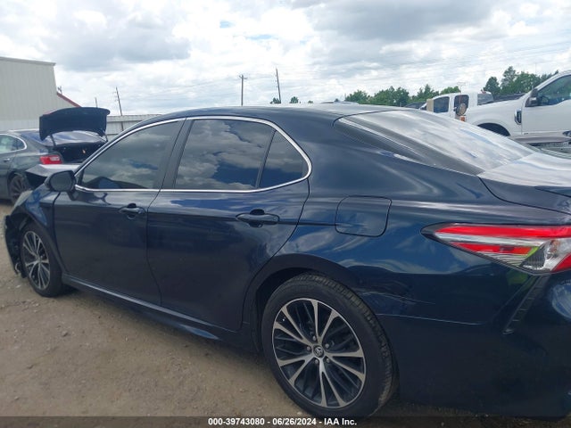 Toyota CAMRY SE 2018 4T1B11HK2JU658443 Image 14