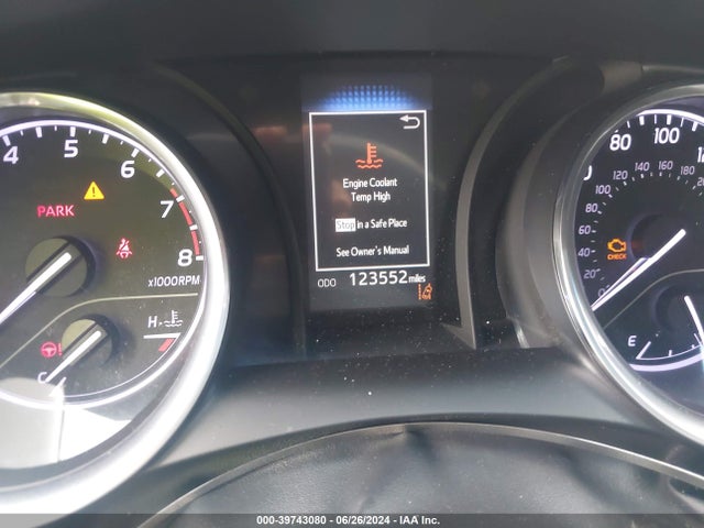 Toyota CAMRY SE 2018 4T1B11HK2JU658443 Image 15
