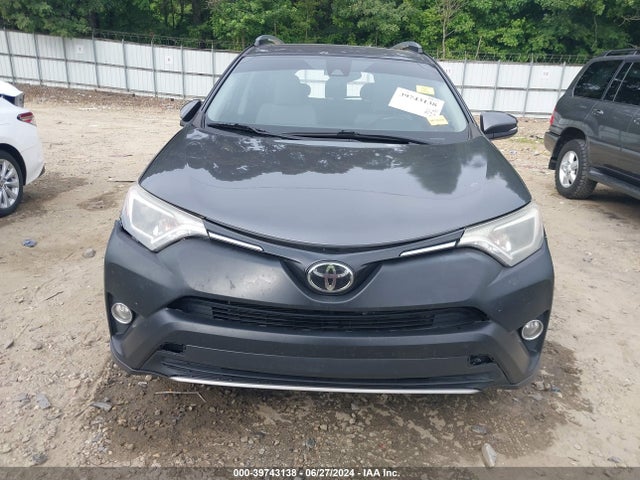 Toyota Rav4 Xle 2017 JTMWFREV8HJ133564 Image 12