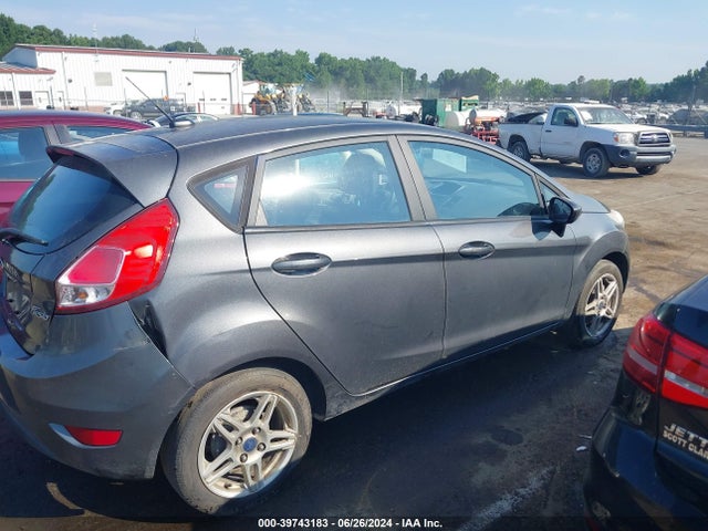 Ford FIESTA SE 2018 3FADP4EJ9JM103525 Image 13