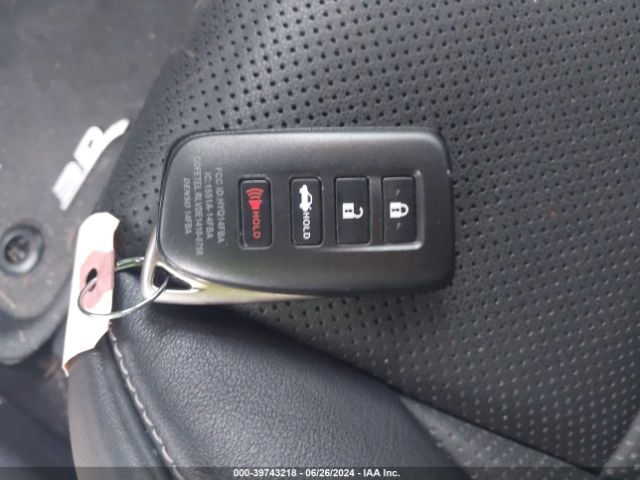 JTHBA1D21J5077115 Lexus IS 300