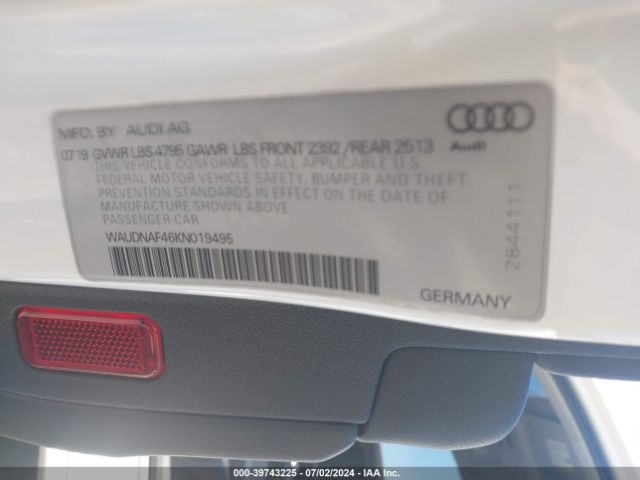 WAUDNAF46KN019495 Audi A4 45 Premium