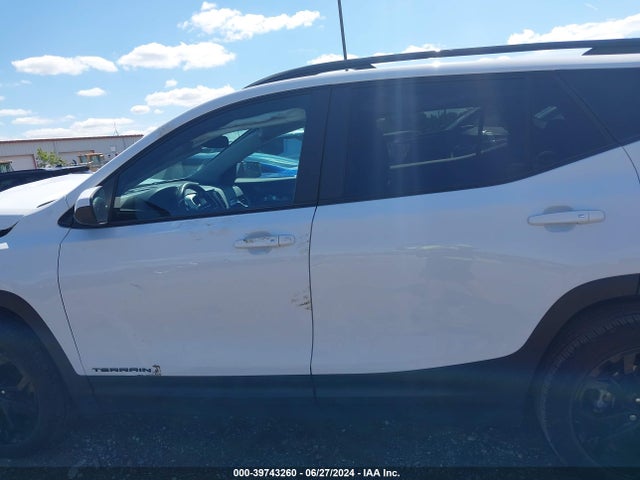 3GKALMEV0NL266785 GMC Terrain Fwd Sle
