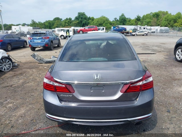 Honda ACCORD LX 2017 1HGCR2F31HA098916 Image 17