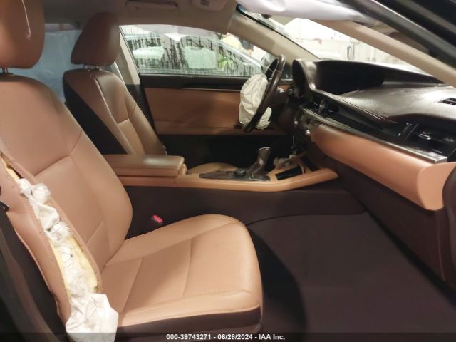 58ABK1GG8GU008687 Lexus ES 350
