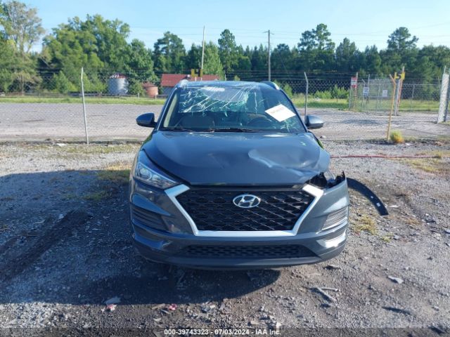 KM8J33A48LU268916 Hyundai Tucson Value