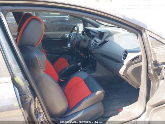 3FADP4GX3GM195077 Ford FIESTA ST