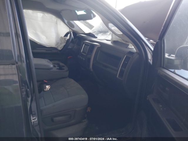 1C6RR6KG6ES403901 RAM 1500 Tradesman