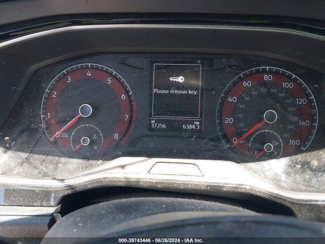 3VWN57BU5MM077074 Volkswagen tsi