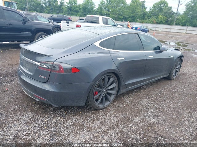 Tesla Model S 90d/p100d/p85d/p90d 2016 5YJSA1E47GF131204 Image 4