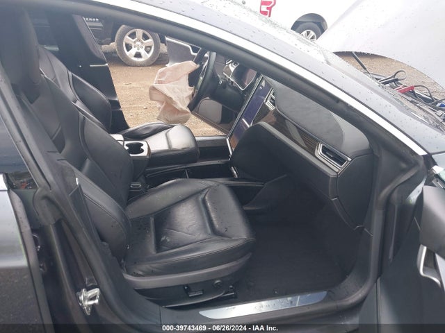 Tesla Model S 90d/p100d/p85d/p90d 2016 5YJSA1E47GF131204 Image 5