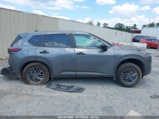 5N1BT3AA0PC864916 Nissan Rogue S Fwd