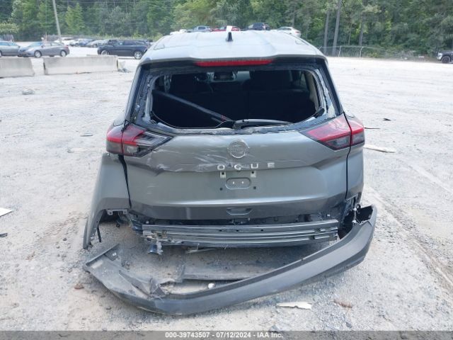 5N1BT3AA0PC864916 Nissan Rogue S Fwd