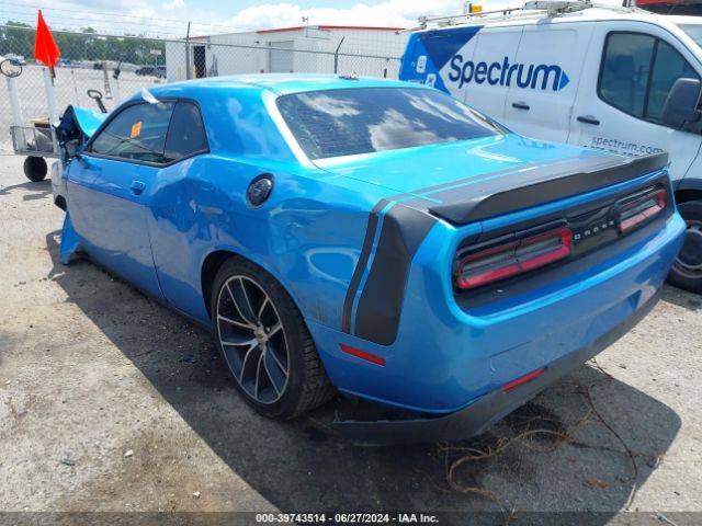 2C3CDZFJ2JH305779 Dodge Challenger 392 Hemi Scat Pack Shaker