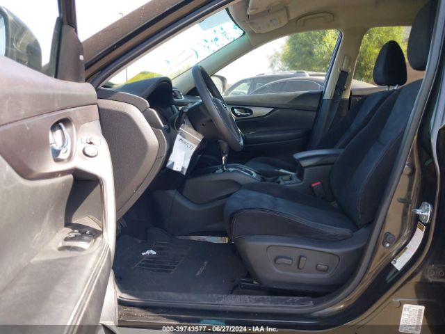 JN8AT2MT3GW022694 Nissan ROGUE SV