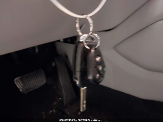 KM8J2CA44MU386448 Hyundai TUCSON SE