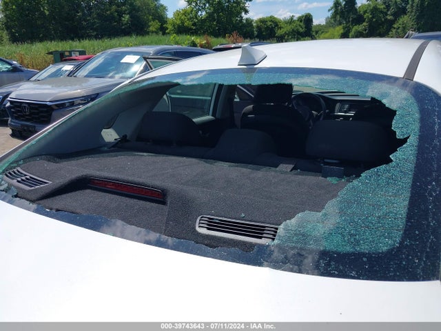 KIA Optima Lx 2016 KNAGT4L32G5089051 Image 18