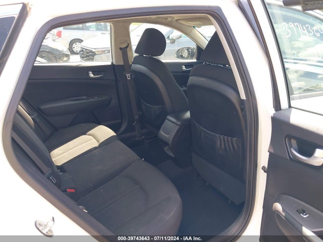 KIA Optima Lx 2016 KNAGT4L32G5089051 Image 8