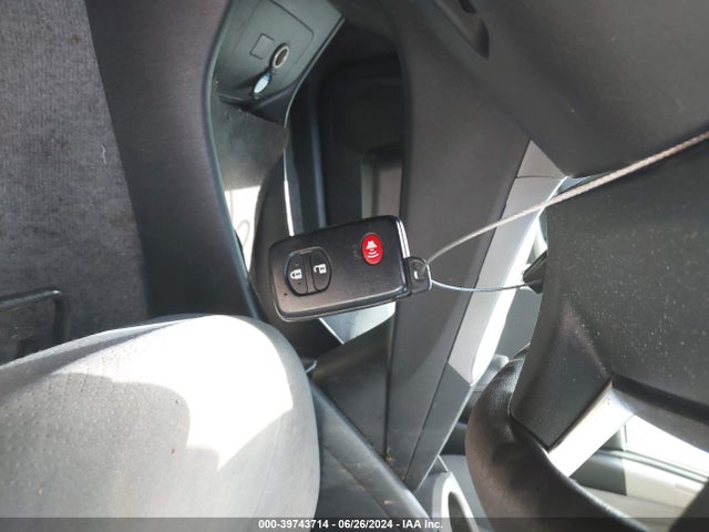 Toyota Prius Two 2015 JTDKN3DU6F1927807 Image 11