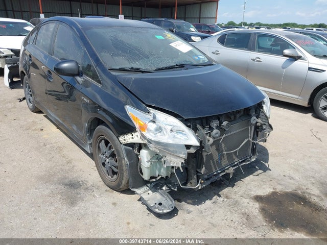 Toyota Prius Two 2015 JTDKN3DU6F1927807 Image 6